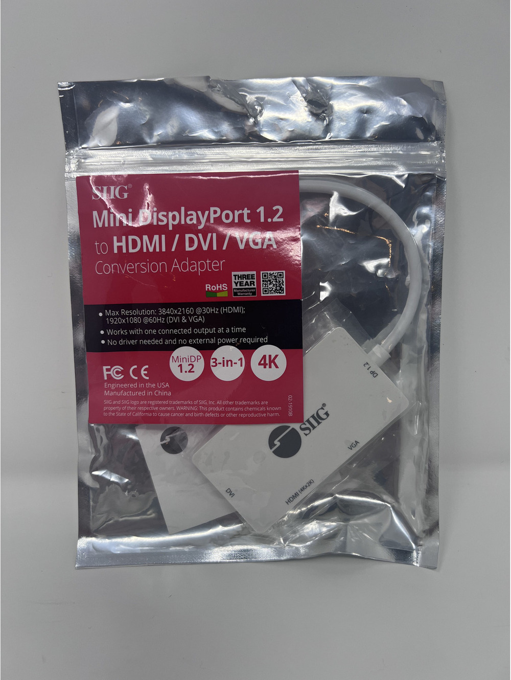 Siig Mini DisplayPort 1.2 to HDMI/DVI/VGA 3-in-1 Conversion Adapter